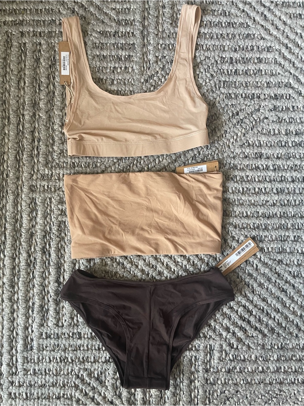 SKIMS Two-Tone Seamless Bralette & Bikini Set - Nude & Dark Brown